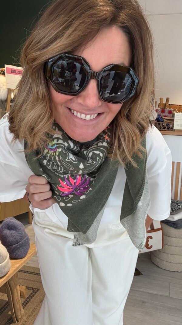 Carré bandana Kaki – Image 3