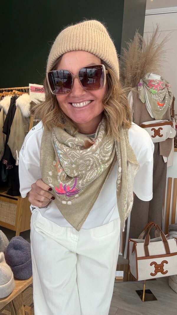 Carré bandana beige